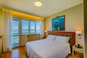 Гостиница Hotel Lidò  Пассиньяно-Суль-Тразимено